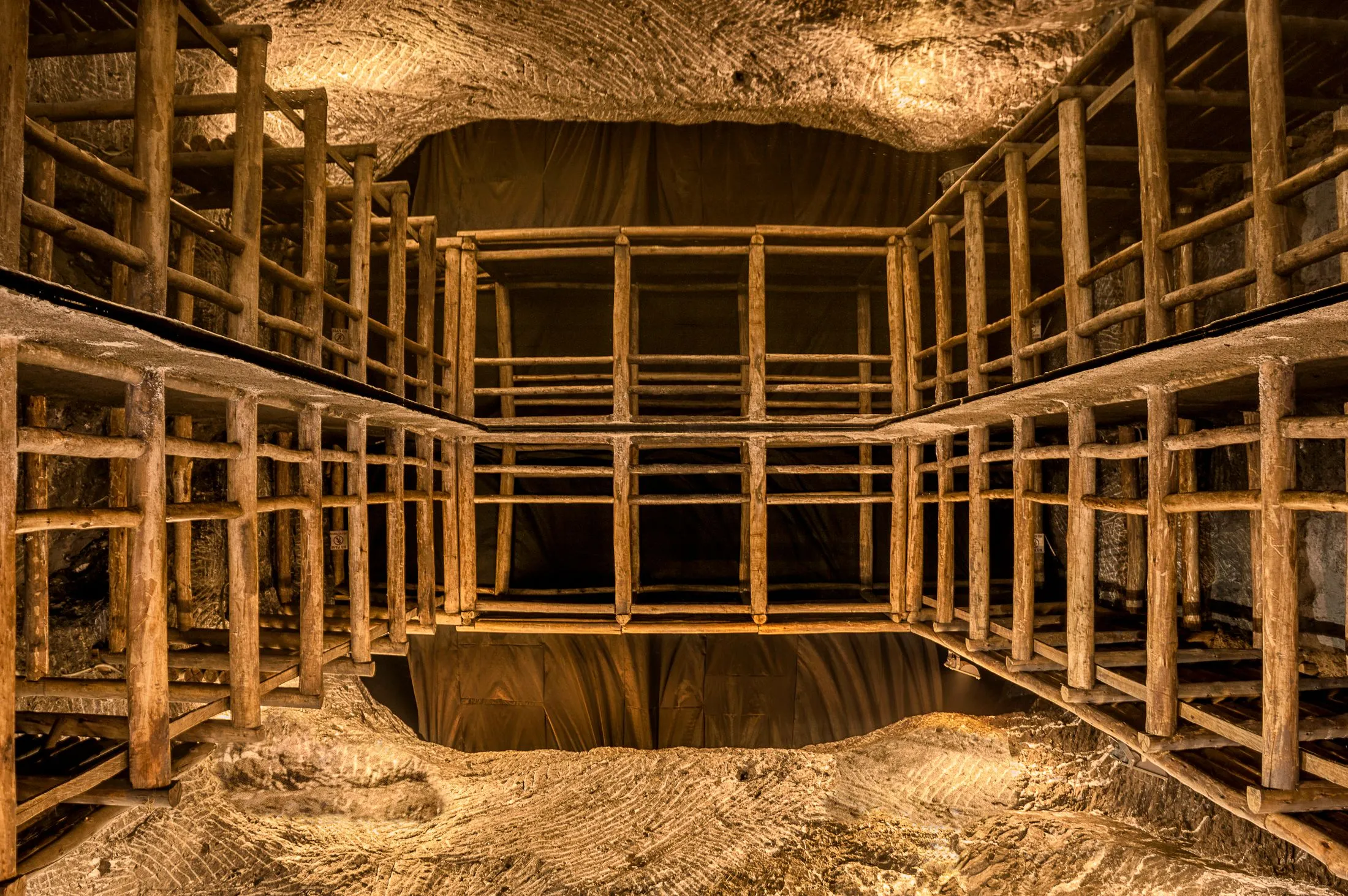 Underground mine workings